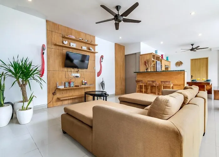 Tropical Oasis Villa, Steps From 别墅 塞米亚克